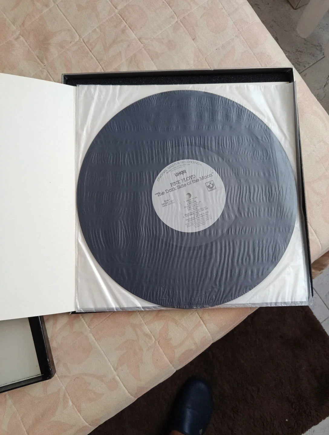 Pink Floyd - The Dark Side Of The Moon (Box, Ltd, Num + LP, Album, RE, RM)