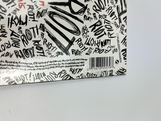Paramore - Riot! (LP, Album, Ltd, Whi)