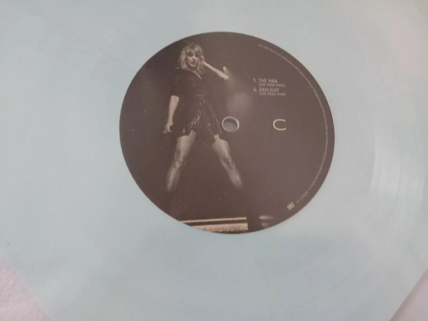 Taylor Swift - Lover (Live From Paris) (8", Shape, Pin + 8", Shape, Bab + Comp, S/Edition)
